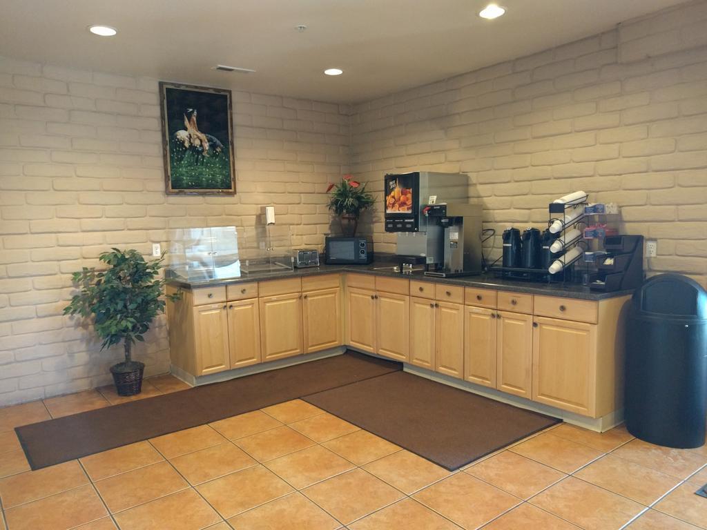 America'S Best Value Inn & Suites Gallup Dış mekan fotoğraf